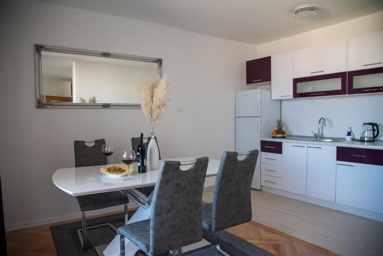 Apartman Ante Livno Εξωτερικό φωτογραφία